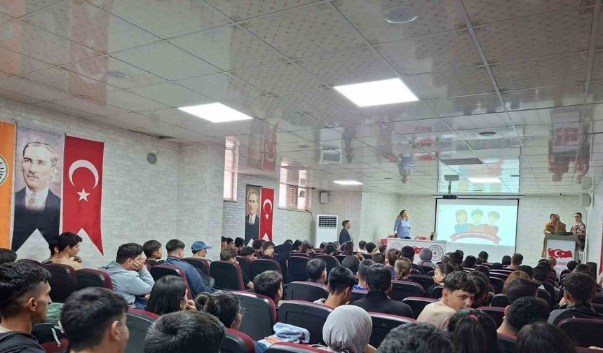 Adıyaman'da öğrencilere sağlıklı yaşam kültürü eğitimi verildi