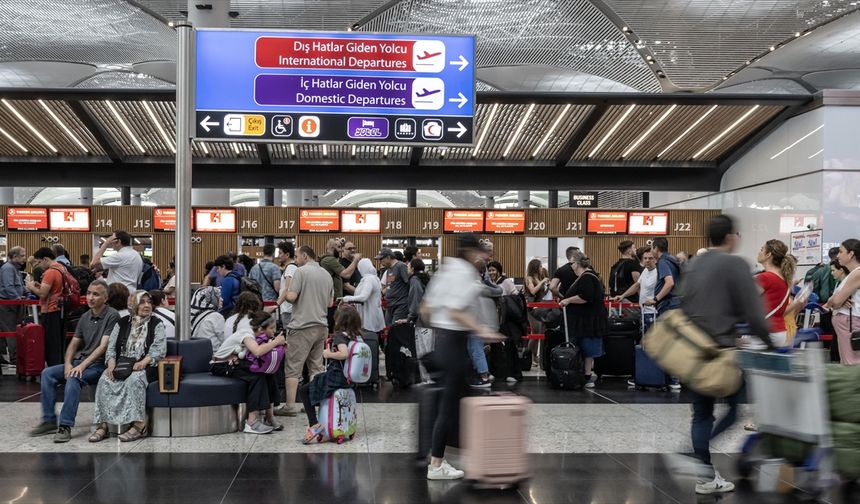 Türkiye genelindeki havalimanları 11 ayda 229,7 milyon yolcuya hizmet verdi
