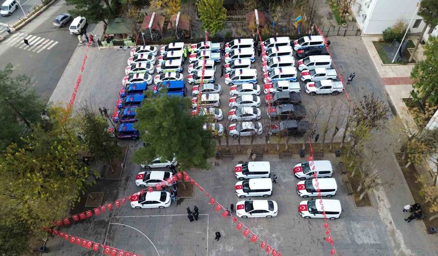 Siirt'te 68 araç kolluk kuvvetlerine teslim edildi