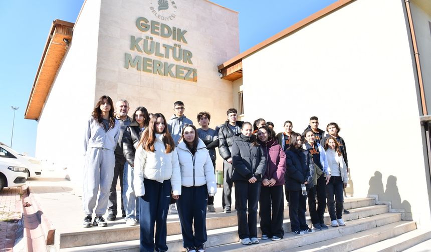 Yeşilyurt'ta Gençler İyilikle Büyüyor, Tarihle Geleceğe Yürüyor