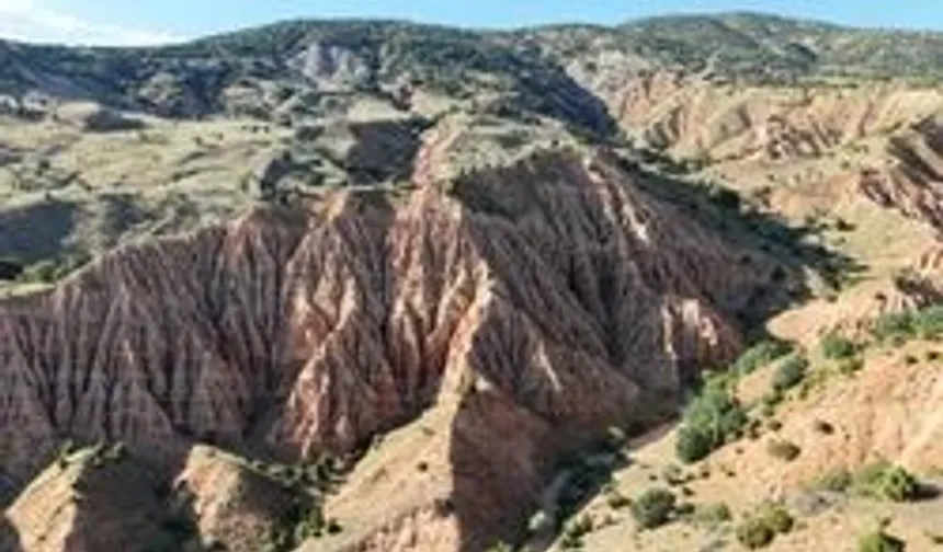 Şeytan Şehri, meraklısını bekliyor!