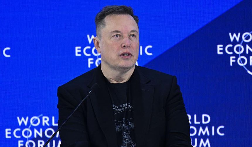 Davos’ta gündem Elon Musk: “Yaşlanma tersine çevrilebilir”