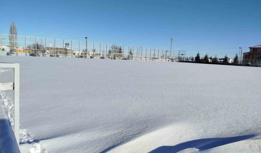 Kayseri'de amatör maçlara kar engeli