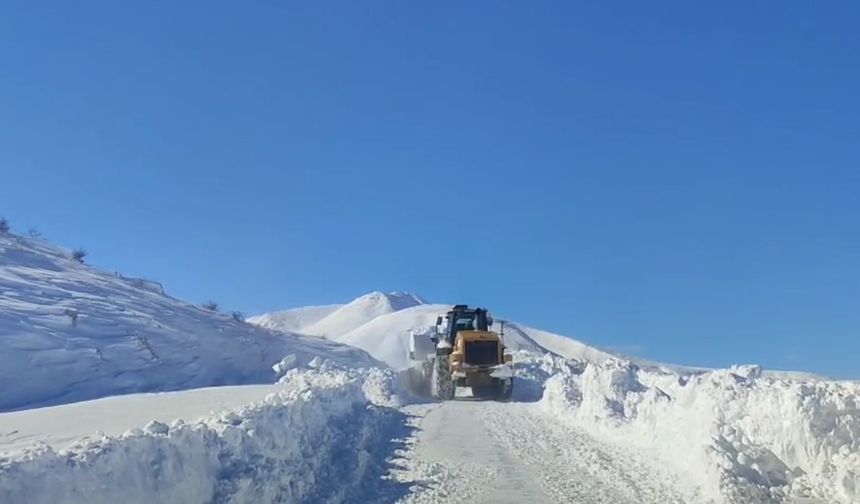 Malatya’da Kar Esareti: Hangi ilçelerde yollar kapandı? İşte son durum...