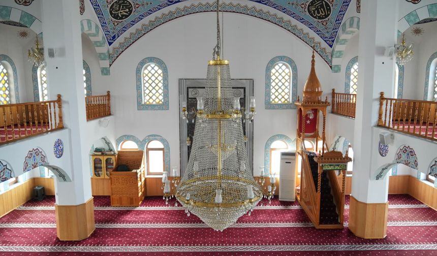 Battalgazi’de Camiler Ramazan’a Hazır: İlçe Genelinde Kapsamlı Temizlik Seferberliği