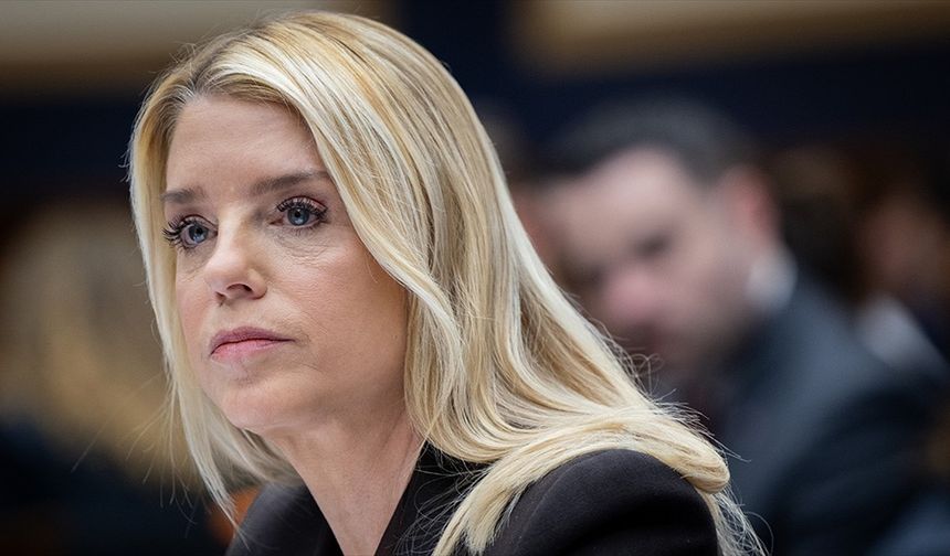 ABD Adalet Bakanı, Kongre üyelerine gönderilen Epstein listesi nedeniyle eleştirildi