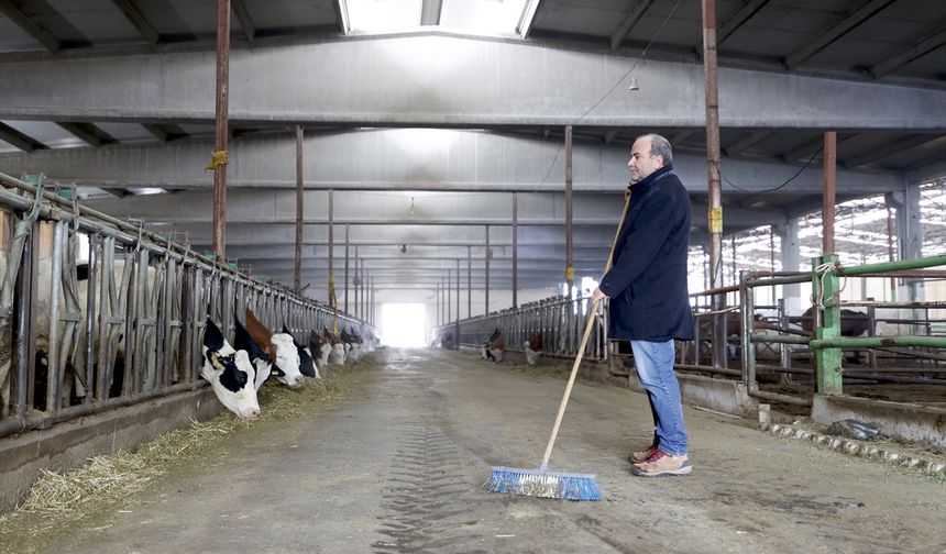 "Buna Kimse İnanmıyordu!" Malatyalı Besiciye Öyle Bir Sürpriz Yapıldı Ki...