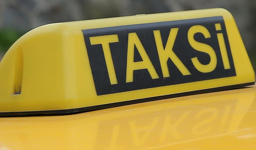 Taksicilere kayıtlı ekonominin desteklenmesi amacıyla 'taksi mali cihaz' zorunluluğu geldi