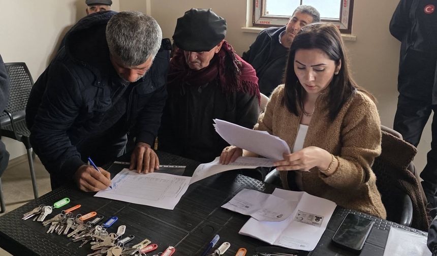 Adıyaman Gölbaşı’nda Deprem Konutları Hak Sahiplerine Teslim Edildi!