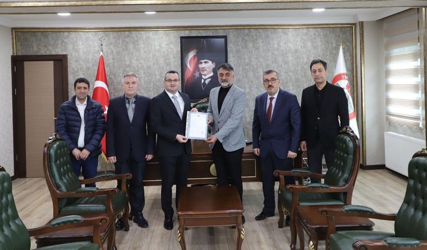 Diyarbakır'da Silvan Gıda OSB'de 279 hektarlık alanın tapu devri alındı