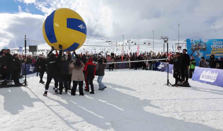 Erciyes'te rekor kırıldı, ziyaretçi sayısı 3 milyonu aştı