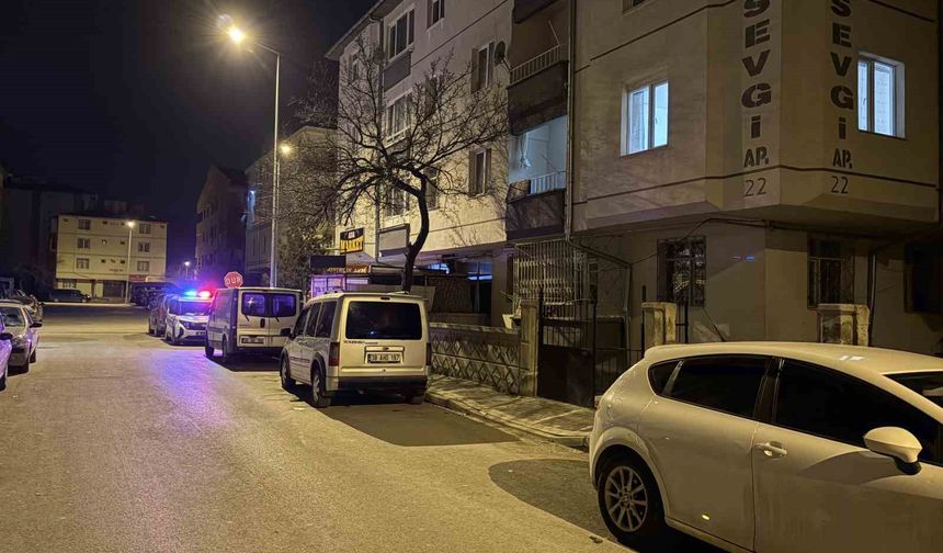 Kayseri'de bir şahıs eniştesinin evini kurşunladı