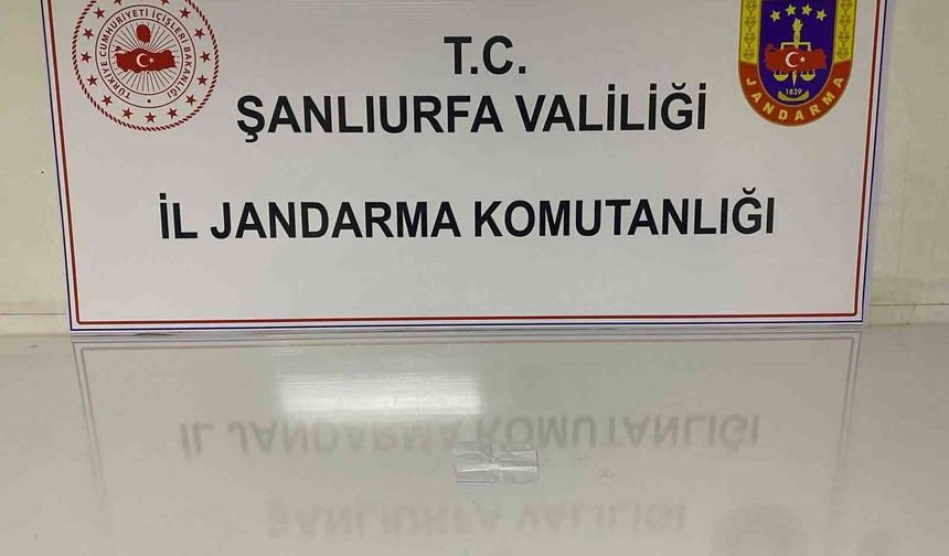 Şanlıurfa'da silah ve uyuşturucu ele geçirildi: 8 şüpheliye işlem yapıldı