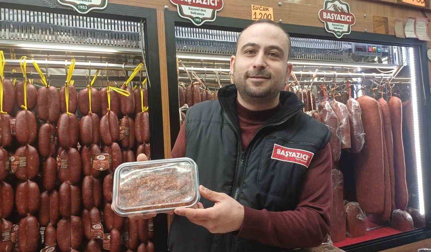 Yarım Kilosu 400 TL! Ramazanla Birlikte Sucuk İçi Kapış Kapış