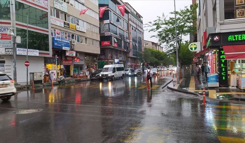 Bingöl’de Yağışlı Hava Etkili Olacak! İlçe İlçe Sıcaklıklar