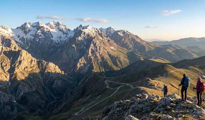 İsviçre Alpleri Değil Malatya Dağları! Şehrin Gökyüzüne Uzanan 5 Heybetli Zirvesi!