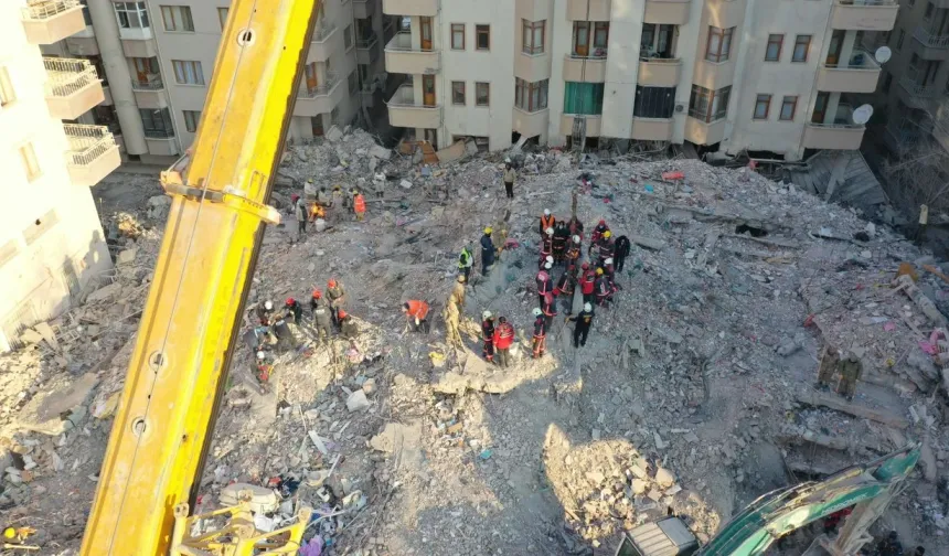 Malatya’da 78 Canın Kaybedildiği Hakimbey Apartmanı Yeniden İnşa Ediliyor