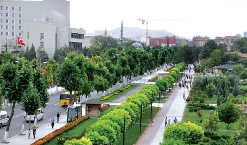 Malatya’da Pazartesi günü tabelalar değişiyor