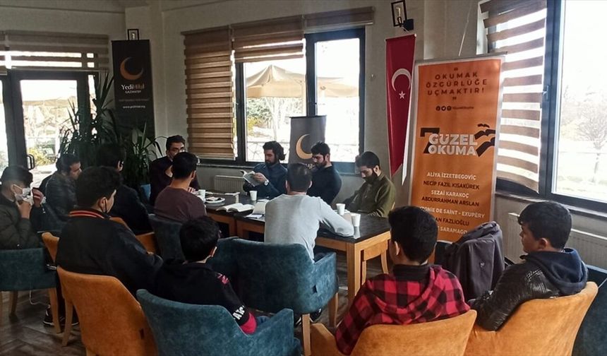 Yedi Güzel Okuma projesi, 40 bin üniversiteli gence ulaştı