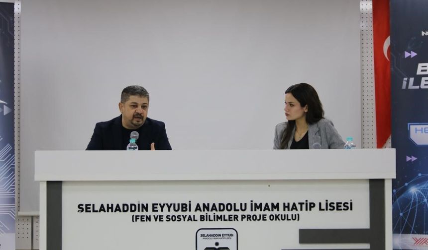 'Algoritmalar sizi yönlendiriyor'