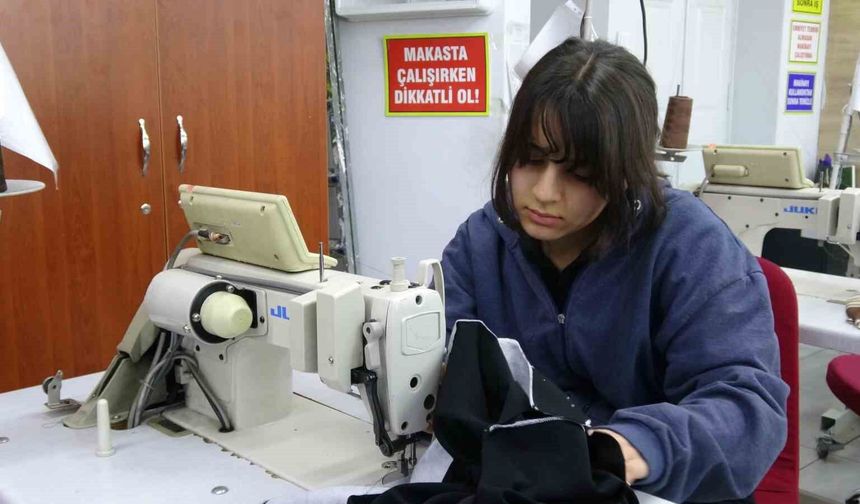 Bu Okul Geleceğin Modacılarını Yetiştiriyor