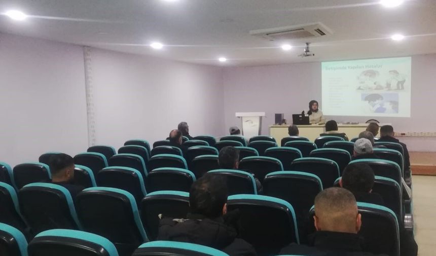 Elazığ Belediyesi Tarafından Yükümlülere 'İletişim Becerileri' Semineri Verildi