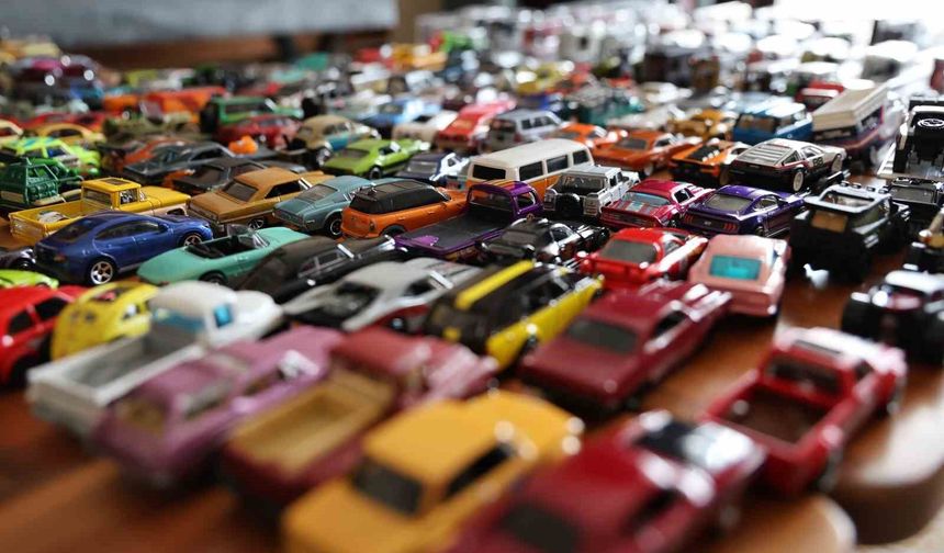 Elazığ'daki Öğretmen Seneler İçinde Bin 500 Model Arabaya Sahip Oldu