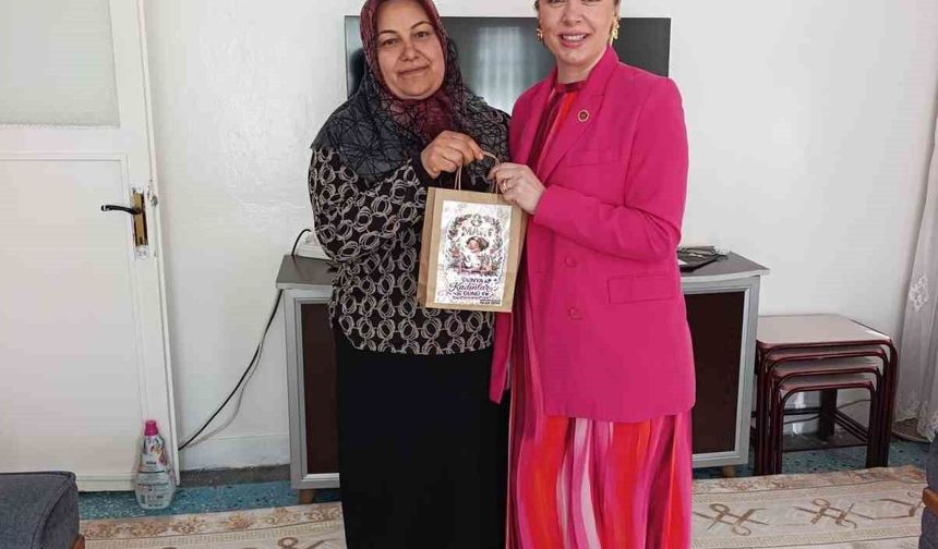 Kadın muhtardan, kadınlara anlamlı dokunuş