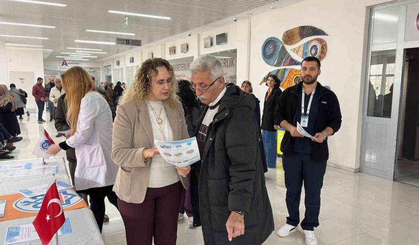 Kolon Kanseri Erken Teşhisle Önlenebilir: 45 Yaş Sonrası Kolonoskopi Önerisi