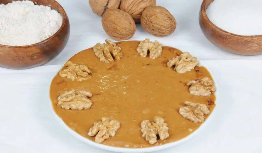 Arapgir’in Mis Gibi Kokan Un Helvasıyla Çay Saatleriniz Şenlenecek!