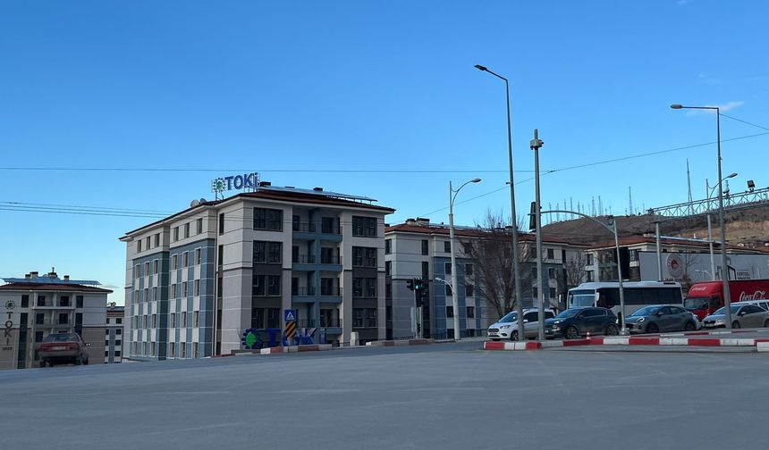 Tandoğan’ın Çehresi Değişti: Kerpiç Evlerden Modern Konutlara