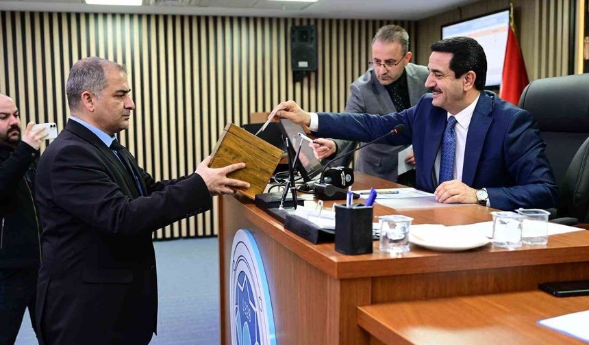 Battalgazi Meclisi’nde Hizmet ve Yatırım Mesaisi: "2026 Üstyapı Yılı Olacak"