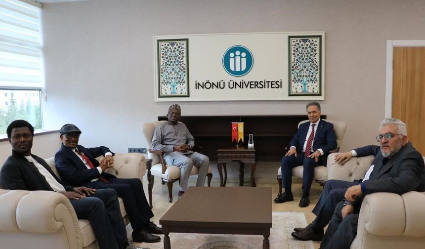 Gana Büyükelçisi'nden İnönü Üniversitesi'ne ziyaret