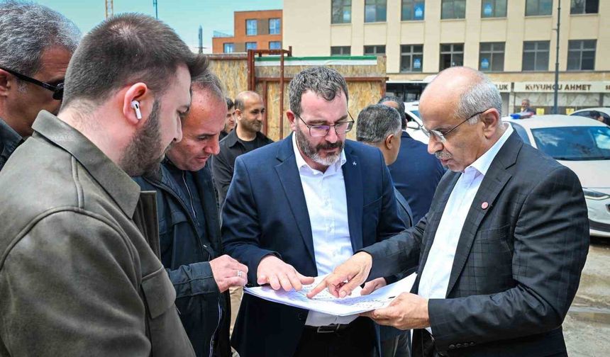 Malatya’da O Cami Yükseliyor: Başkan Sami Er Söğütlü Camii’nde İnceleme Yaptı