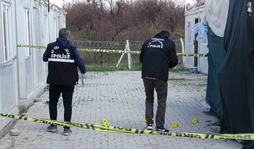 Malatya'da, Tartıştığı Dini Nikahlı Eşi ile Bacanağına Kurşun Yağdırdı