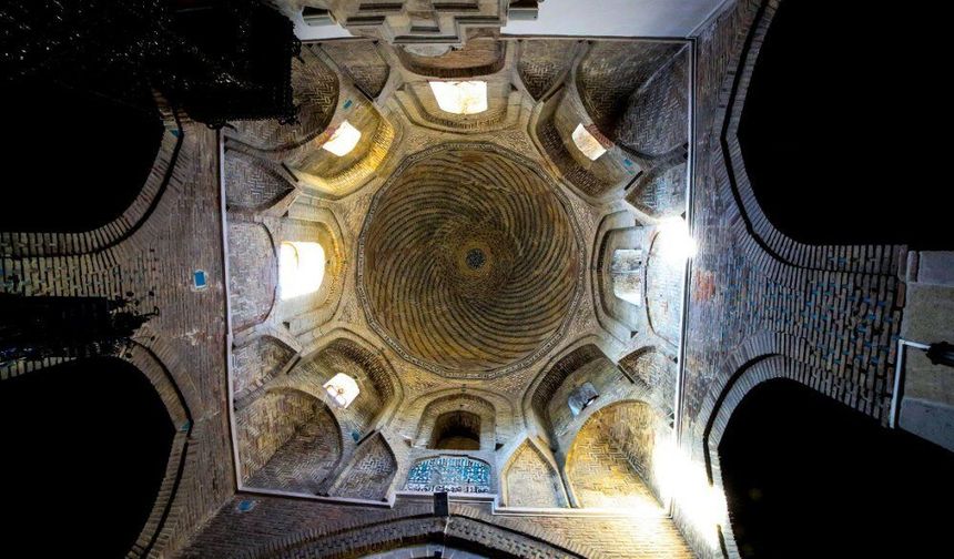 Anadolu'da Sadece Malatya'da.. Battalgazi Ulu Camii 800 Yıldır Ayakta