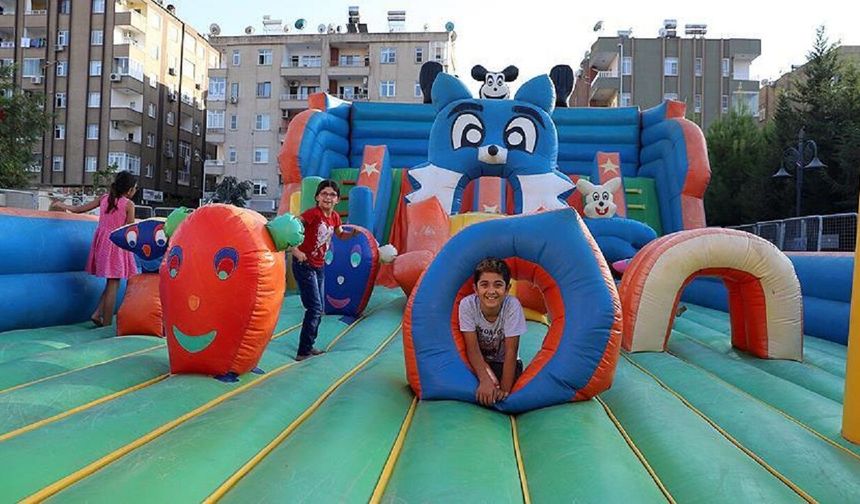 Malatya'da 5.9 Milyon TL'lik Dev İhale: Karakavak'a Çocuk Eğlence Merkezi Kuruluyor!