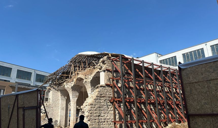 Malatya’nın Tarihi Mirası Ayağa Kalkıyor: Çınarlı Camii’nde Restorasyon Başladı