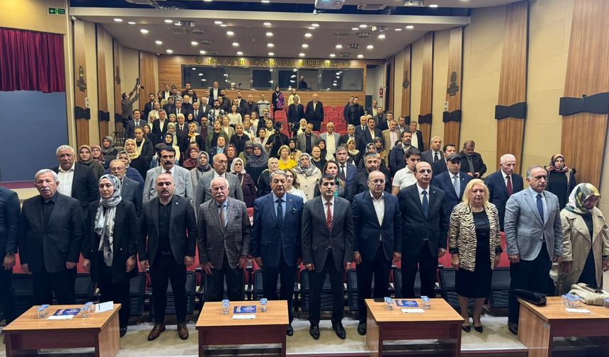 Malatya’da “Milletin Evladı” Hamit Fendoğlu Paneli: Siyasetten Topluma Uzanan Etkisi Konuşuldu