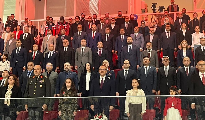 Malatya'da Buruk 23 Nisan Coşkusu: Behçet Bakır'dan Velilere 'Dijital Tehlike' Uyarısı