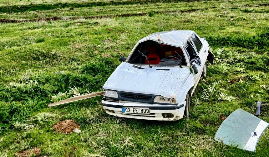 Malatya’da Feci Kaza: Takla Atan Otomobil Şarampole Uçtu