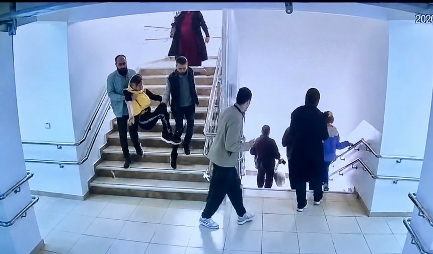 Kahraman Öğretmenler Depremde Zamana Karşı Yarıştı