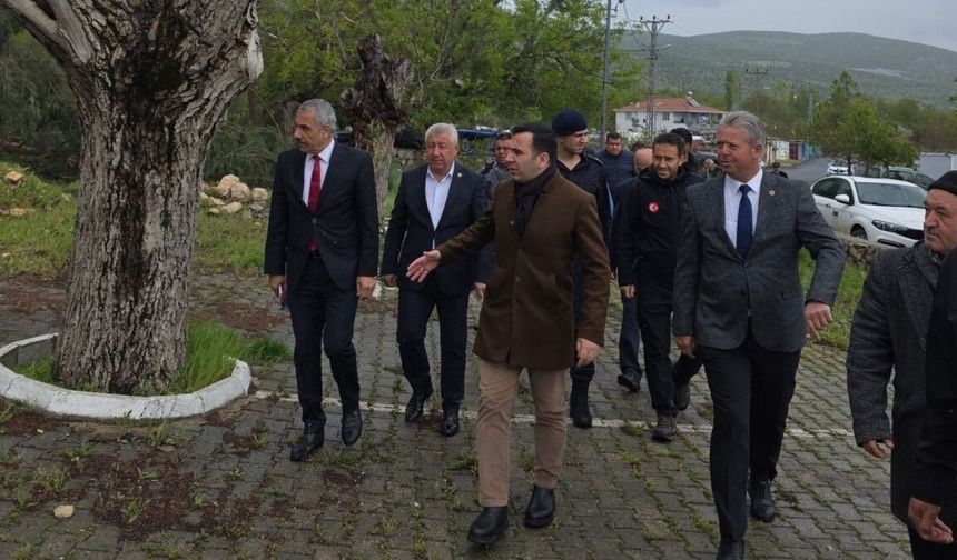 Adıyaman’da Fırtına Vurdu: Hasar Tespit Çalışmaları Aralıksız Sürüyor
