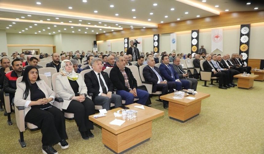 Çiftçiler ve Zirai İlaç Bayileri Dikkat! Tarımda 'B-Reçete' Dönemi Resmen Başlıyor