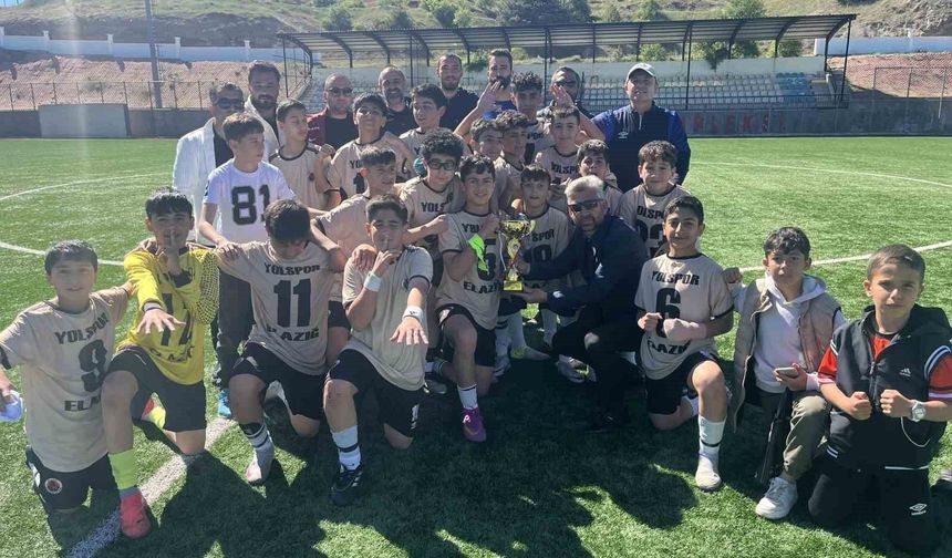Elazığ Yolspor U13’te Namağlup Şampiyon!