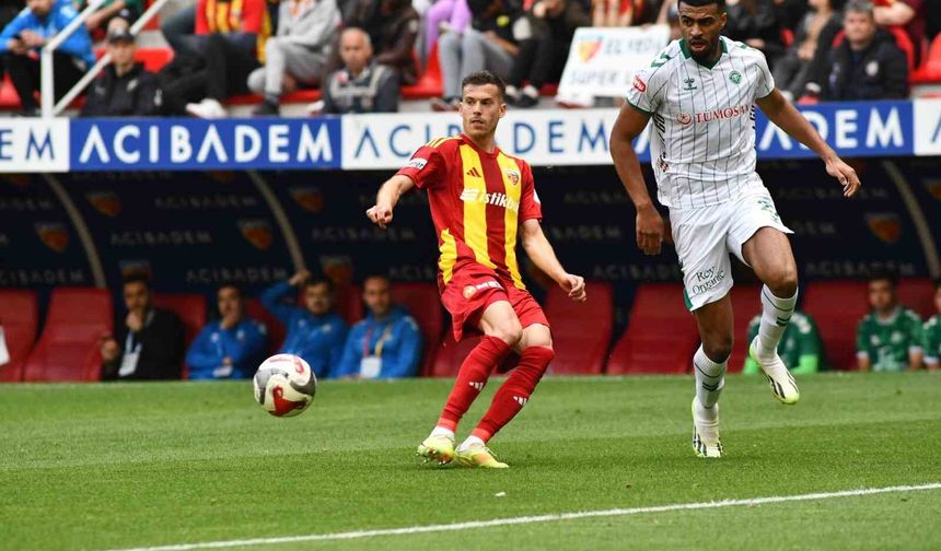 Kayserispor veda maçında kazandı!