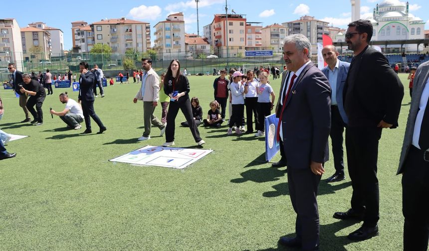 Malatya'da Çocuklar Ekranı Bıraktı, Meydana İndi!