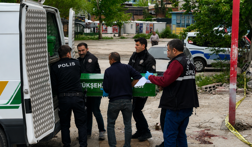 Malatya’da Sanayi Sitesinde Feci Ölüm:Elektrik Direğinden Düşen Adam Hayatını Kaybetti!