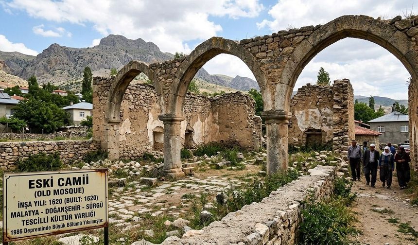 Malatya’da Yıllardır Gizli Kalan Tarih! 405 Yıllık Camiyi Gören Şaşkına Dönüyor