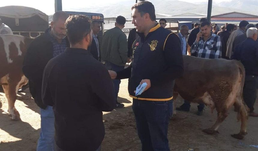 Malatya Canlı Hayvan Pazarında 'Sahte Para' Alarmı! Polis Ekipleri Sahaya İndi
